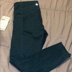 Athleta 7/8 tight